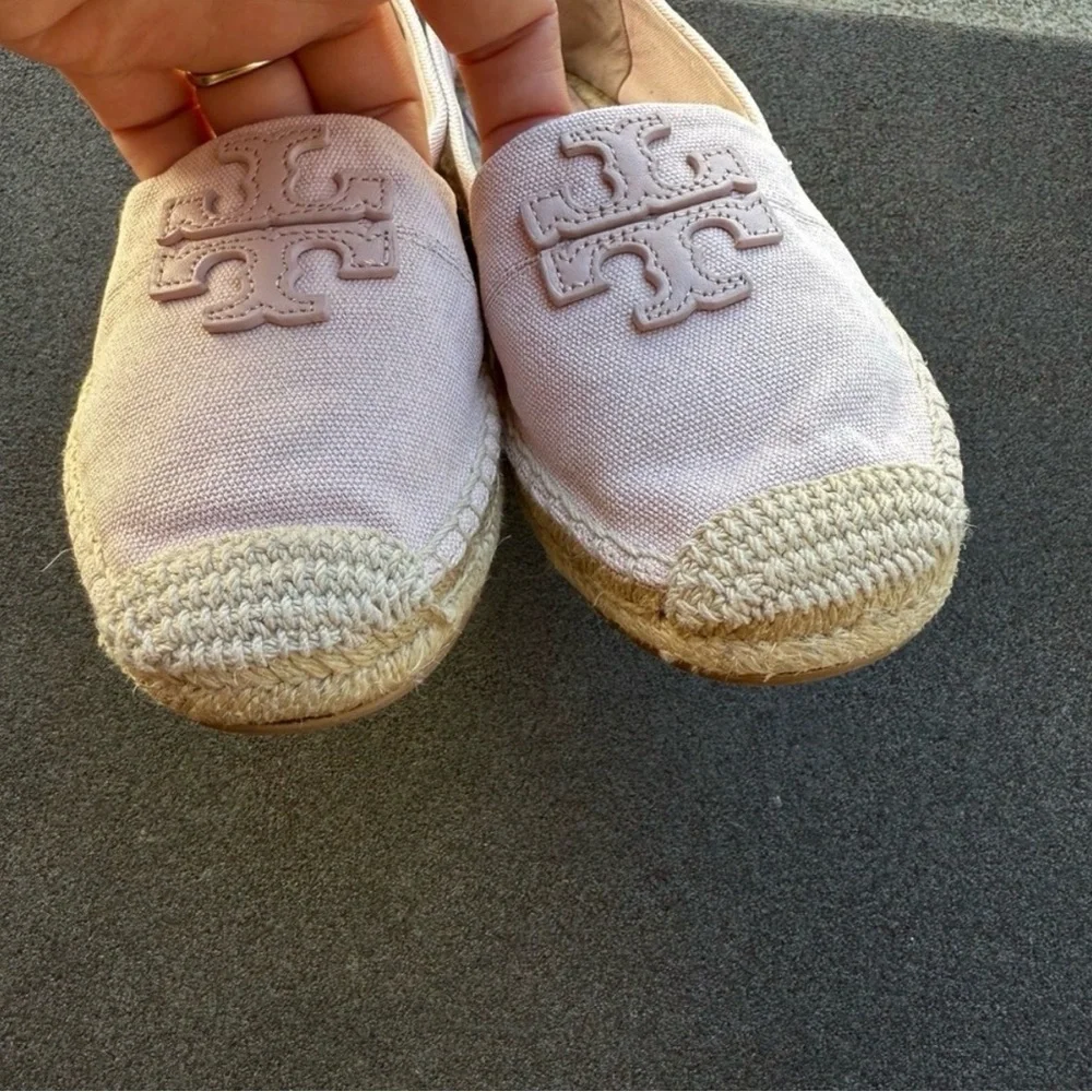 Tory Burch Weston Canvas Flat Espadrilles in Seashell Pink Size 8